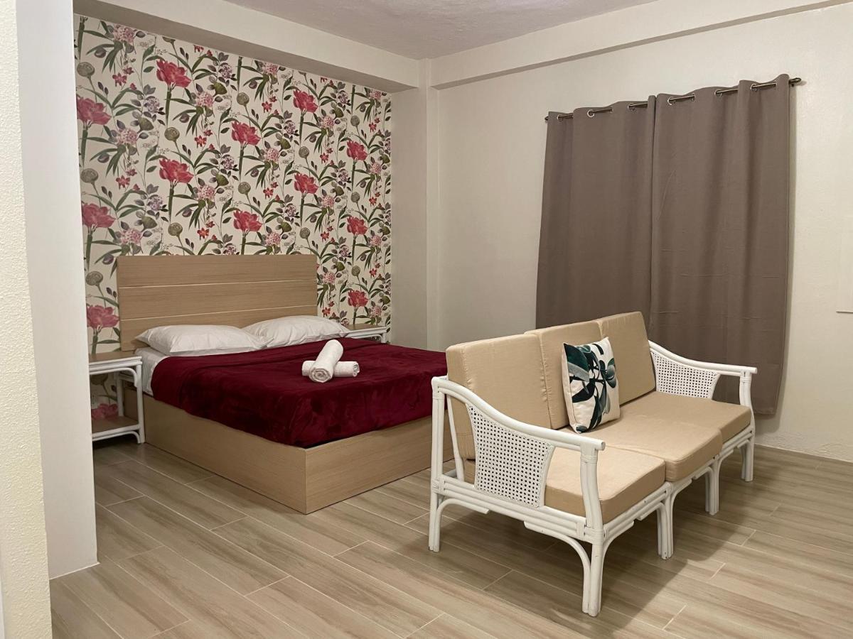Red Knight Gardens Hotel Davao City Eksteriør billede
