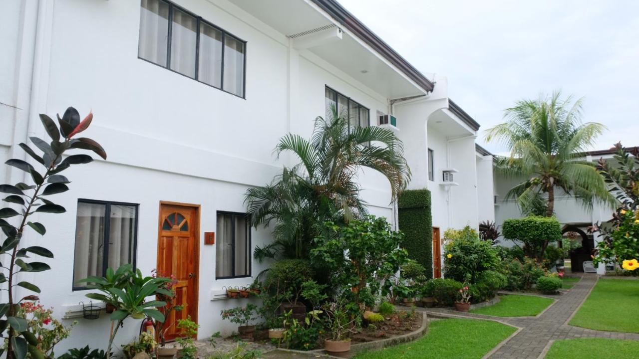 Red Knight Gardens Hotel Davao City Eksteriør billede