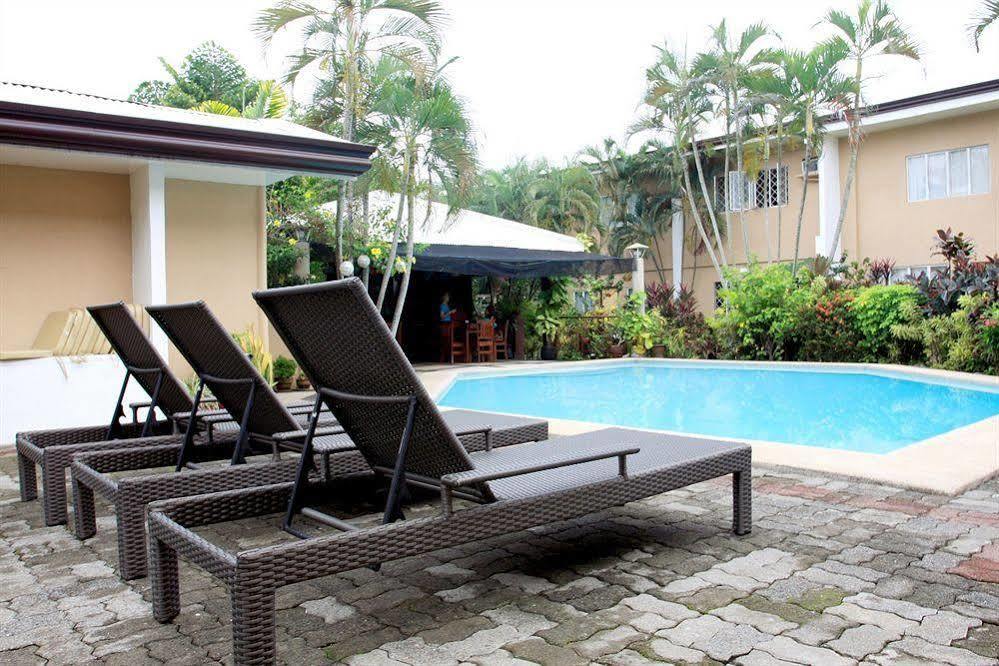 Red Knight Gardens Hotel Davao City Eksteriør billede